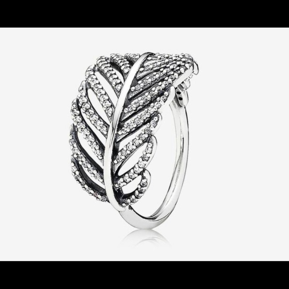 Pandora  Feather Ring